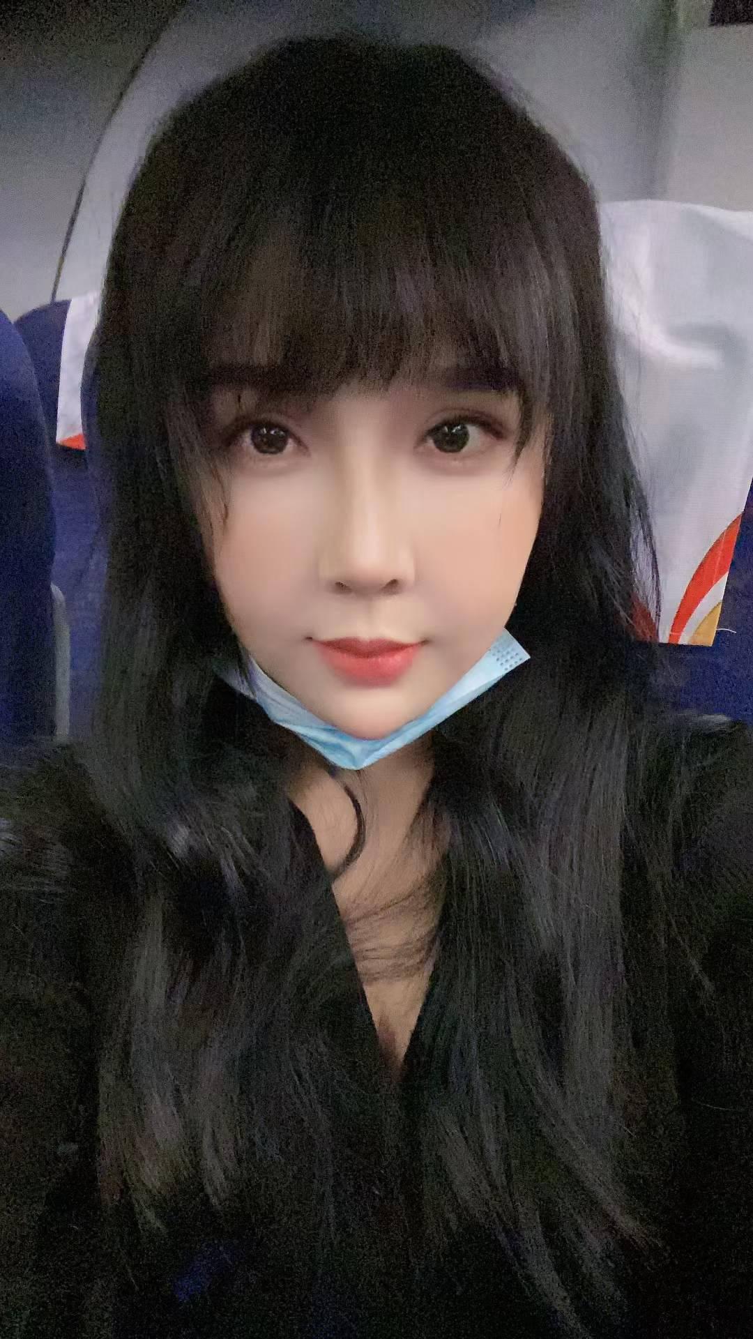 九堡沁沁，性感浮媚